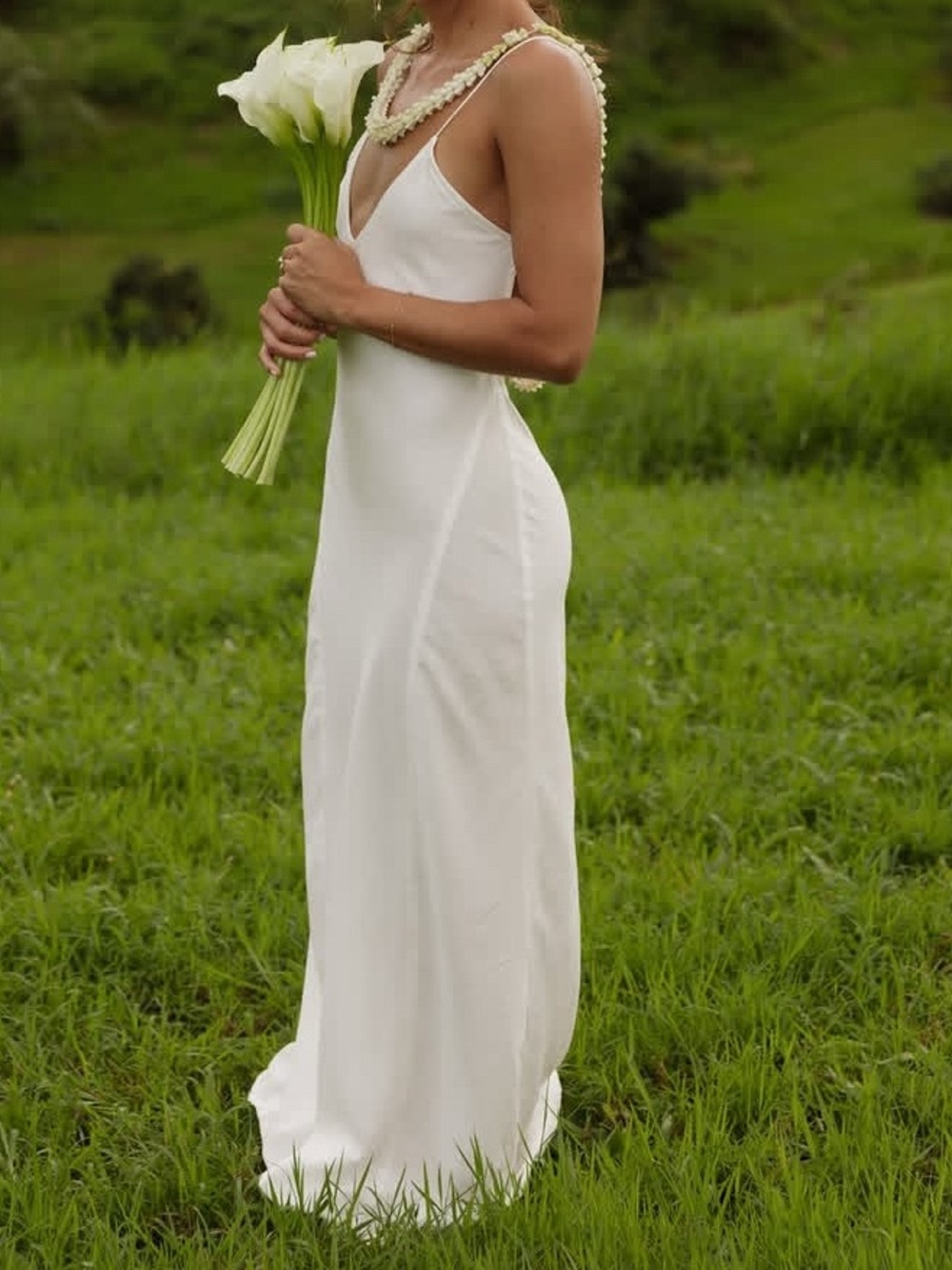 EIMEO Clothing: White Spaghetti Strap Slip Maxi Dress - Picture 5 of 6